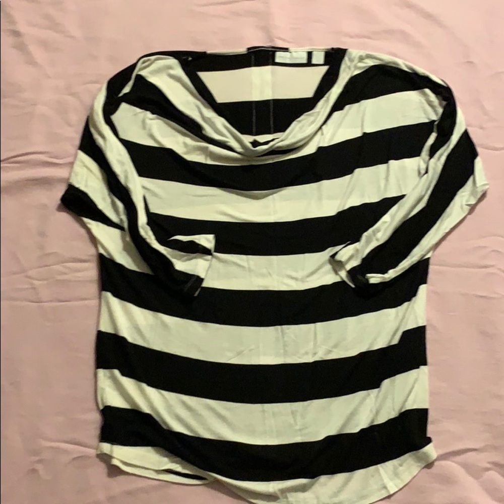 🦓Low Neck Top🦓